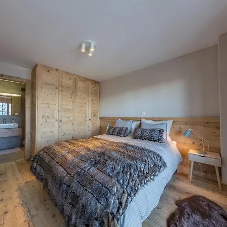 Apartment 2 Bedroom - Close Lift - R27