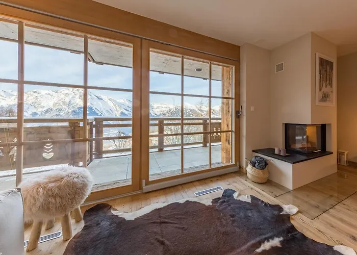 2 Bedroom - Close Lift - R27